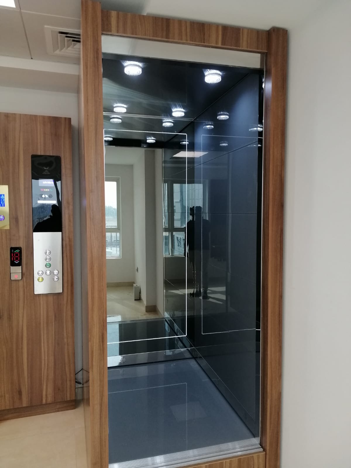 Yuthi Why Choose Us Image